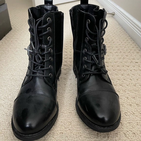 Black Leather Steve Madden Combat Boots - Picture 2 of 8